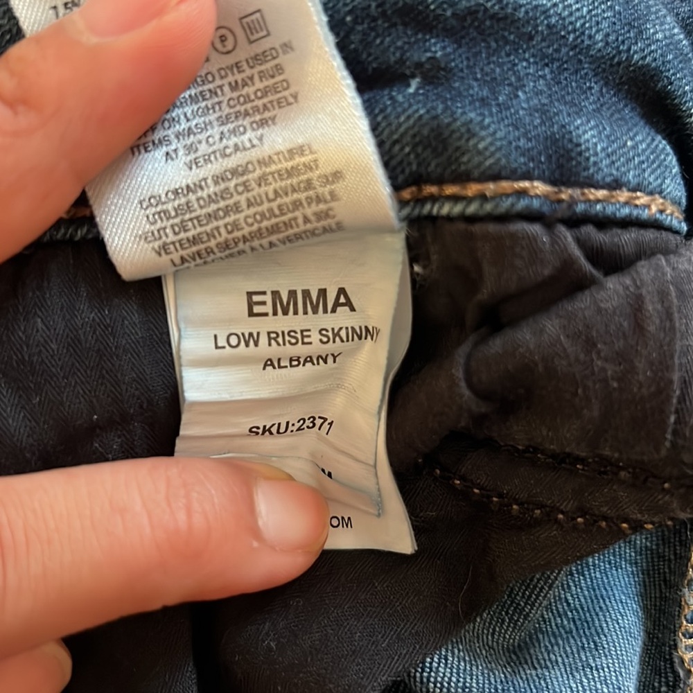 [DL1961] Emma Low Rise Skinny Jean - Picture 7 of 13